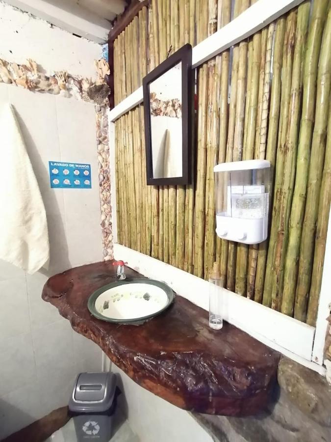 Hospedaje Pirata Express Capurganá エクステリア 写真