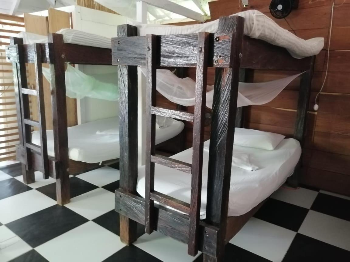 Hospedaje Pirata Express Capurganá エクステリア 写真
