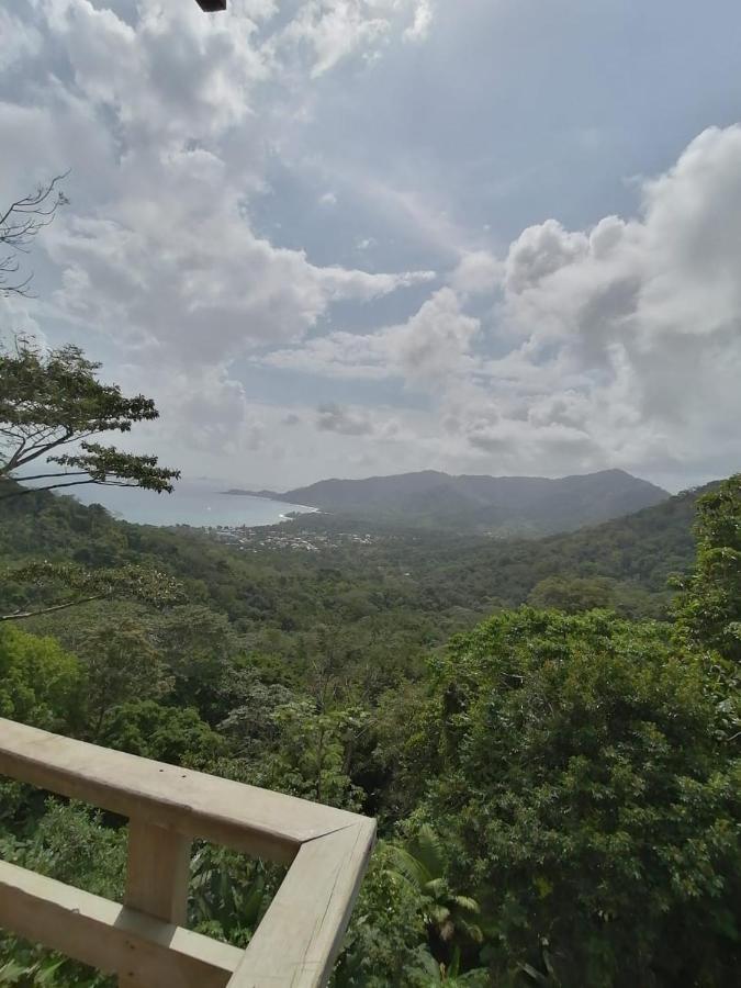 Hospedaje Pirata Express Capurganá エクステリア 写真